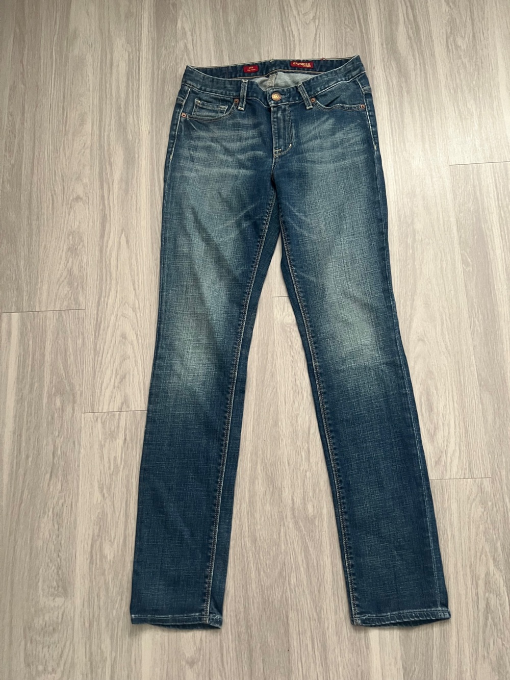 Express Jeans Mia Ultra Skinny Dark Wash Jeans Women’s Size 4R